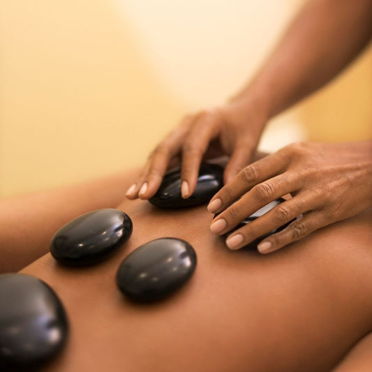 Masaje con piedras calientes